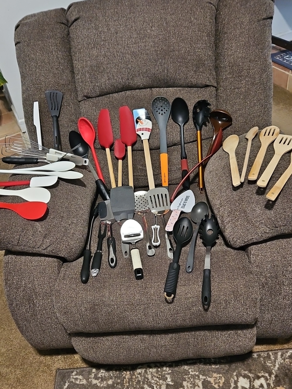 Assorted Kitchen Utensils. 37 Pieces. Most Never Used